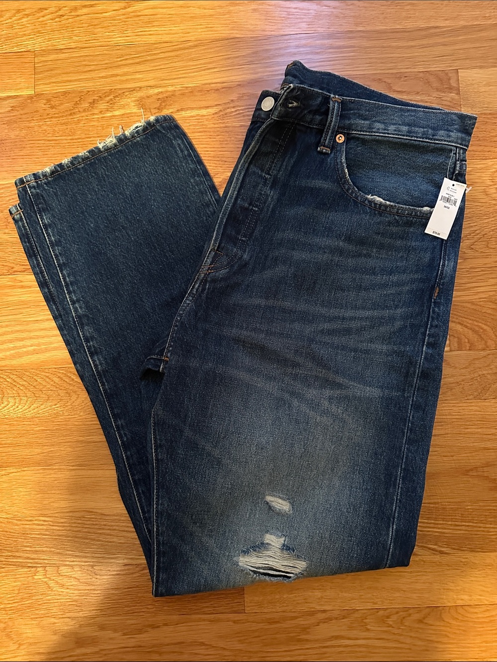 GAP NWT Men's Distressed Straight Jeans - Dark Blue size 34x32 original fit
